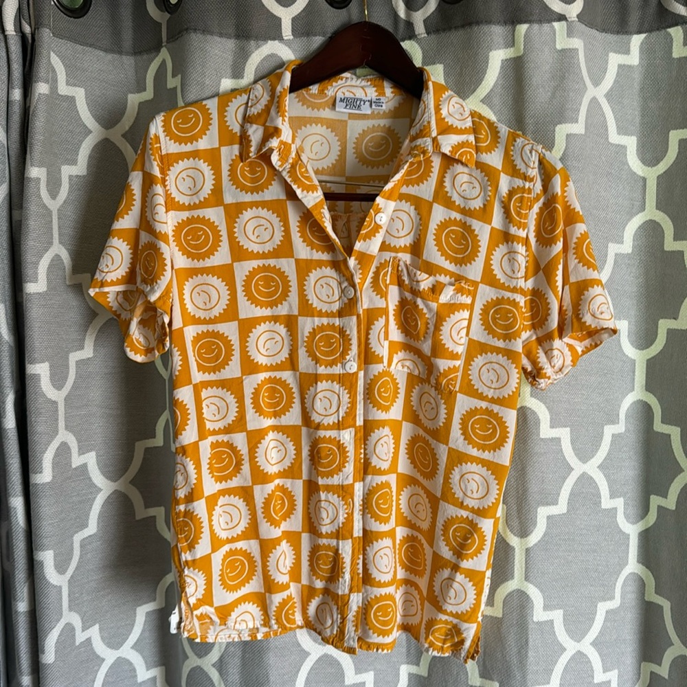 Mighty Fine Smiley face button down, shorts set